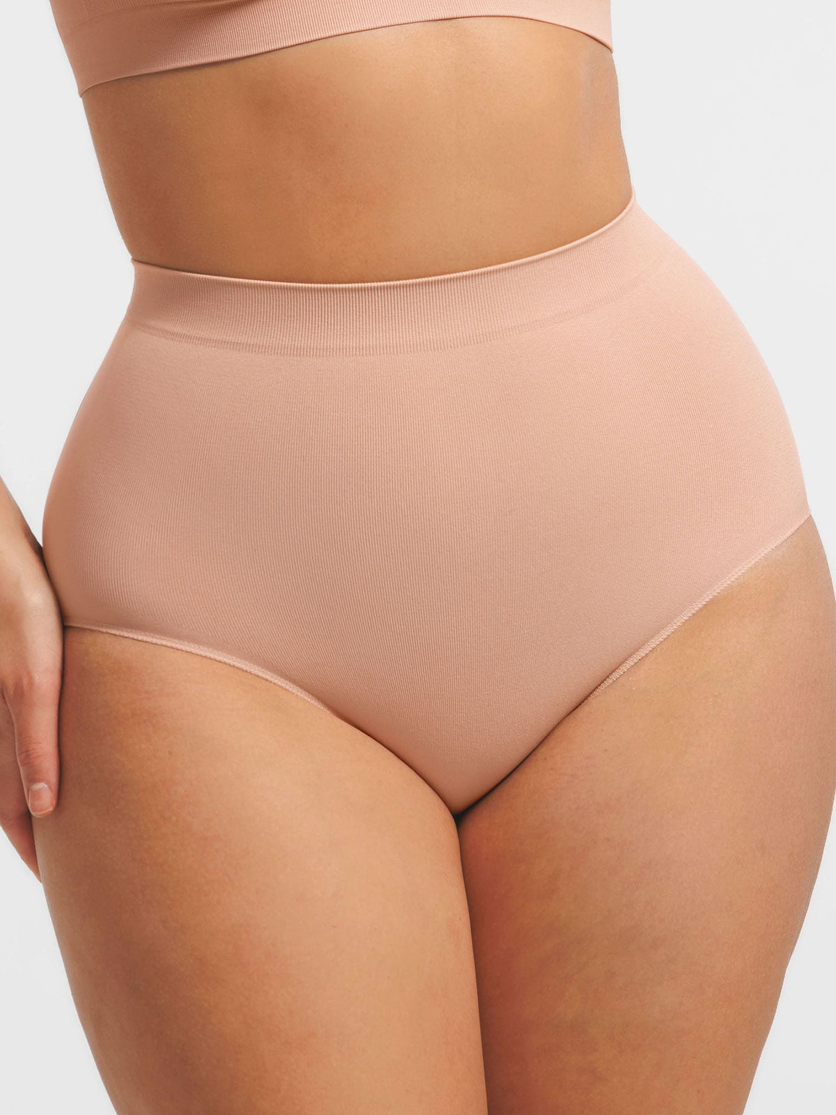 Vormgevende Slip met Naadloos Ontwerp