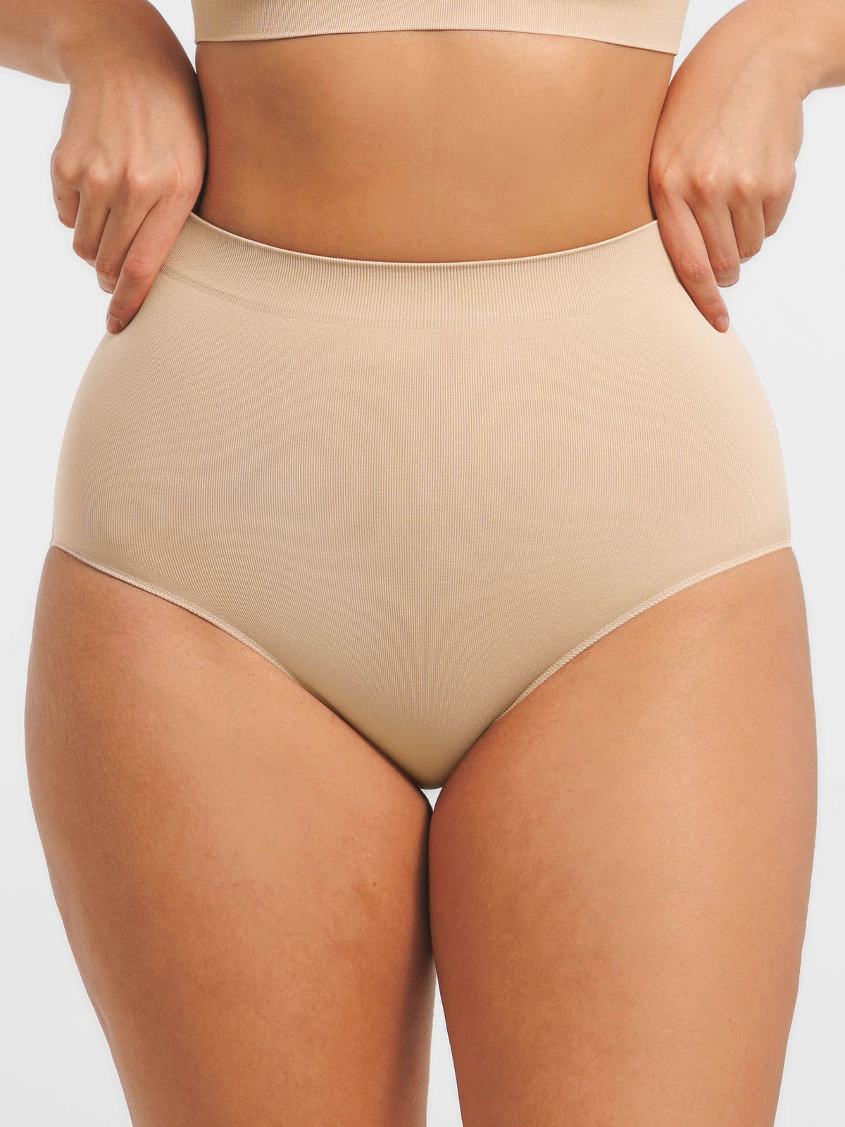 Vormgevende Slip met Naadloos Ontwerp